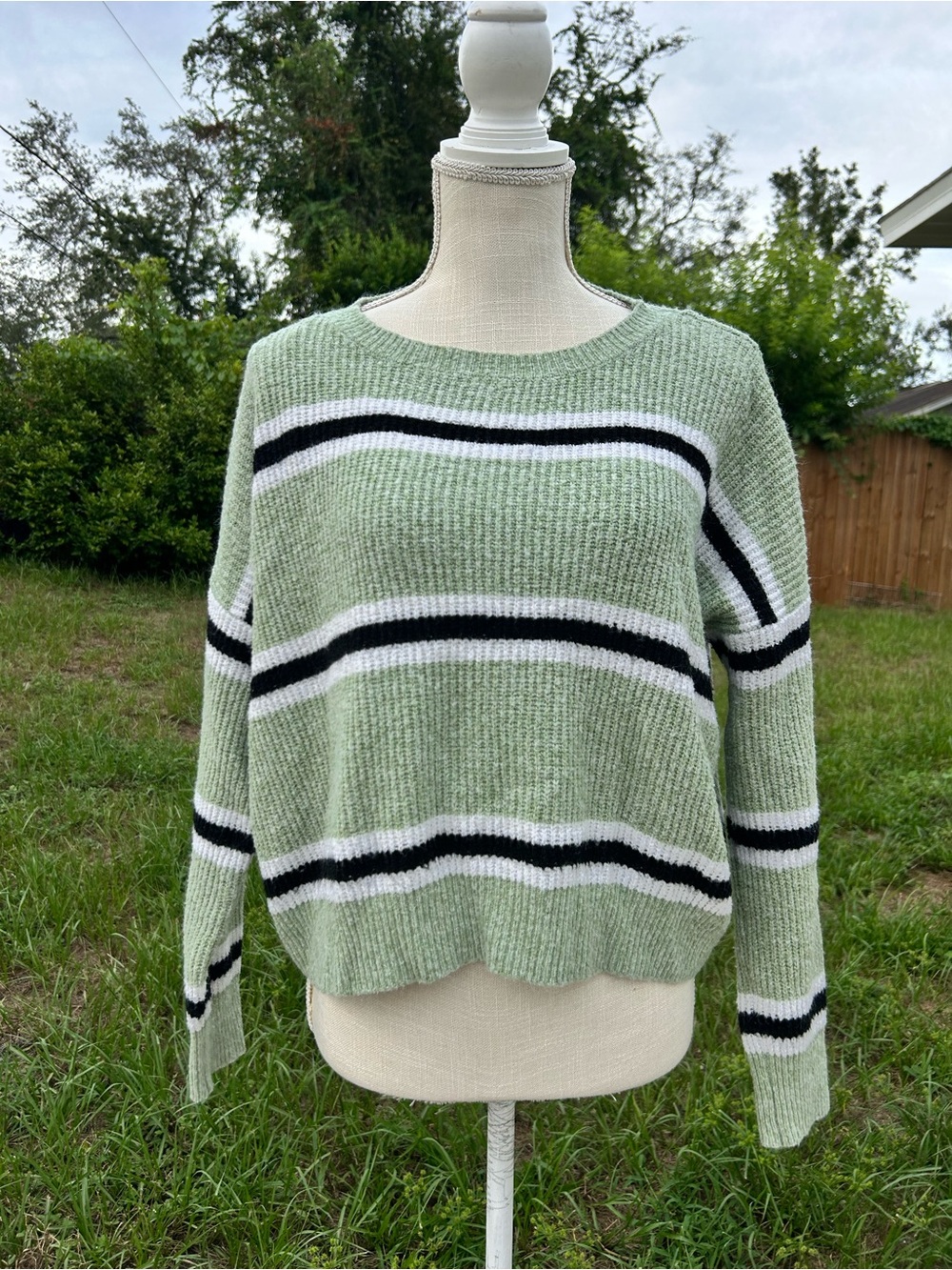 Hazel Moon Women’s XL Sage Green Chunky Knit Sweater w/ Black & White Stripes